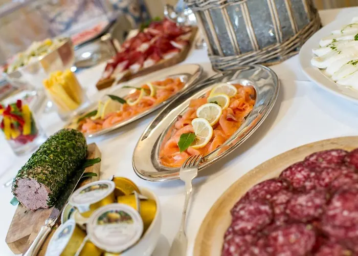 Dermuth - Parkvilla Woerth فندق Pörtschach am Wörthersee