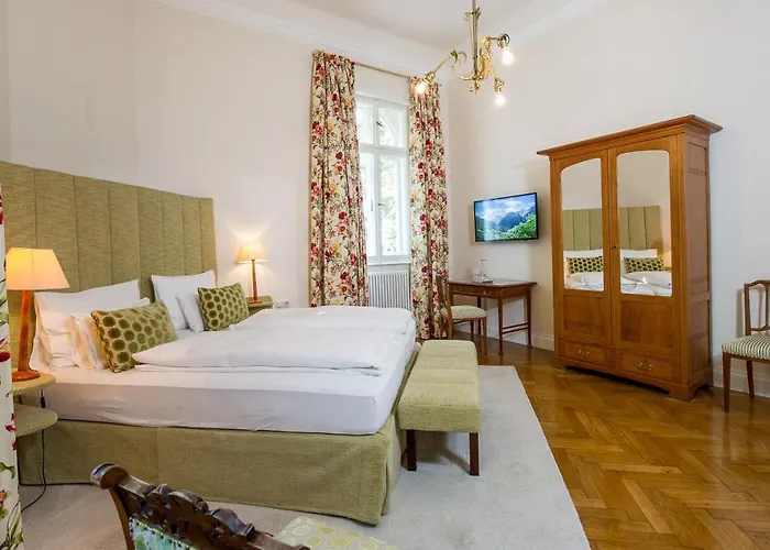 فندق Dermuth - Parkvilla Woerth 4*