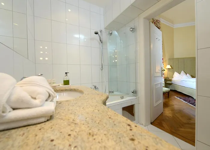 فندق Dermuth - Parkvilla Woerth