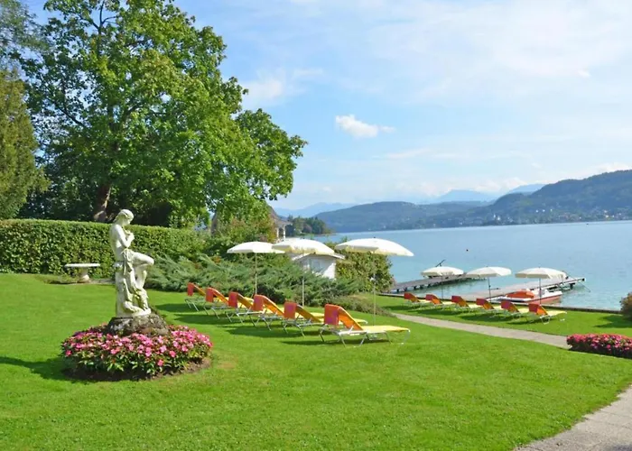 فندق Dermuth - Parkvilla Woerth 4*